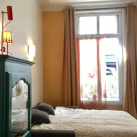 Charmant En Plein Coeur Du Marais 巴黎